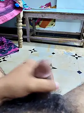 Snapshot of TeluguMuslimBoy chatting on September 25, 5:55 am TeluguMuslimBoy online show from September 25, 5:55 am