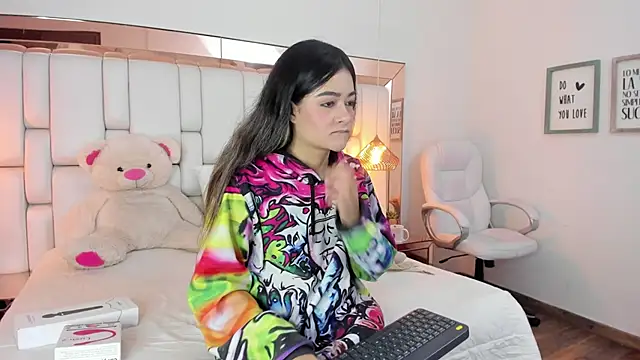 ValeriaPrado online show from September 27, 8:03 pm