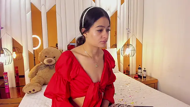 ValeriaPrado online show from November 15, 9:32 pm