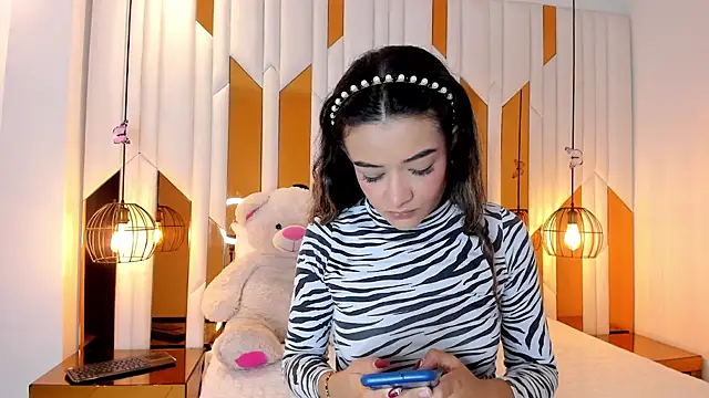 ValeriaPrado online show from December 16, 7:52 pm