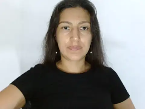 Snapshot of SarahFriendly chatting on July 15, 11:48 am SarahFriendly online show from July 15, 11:48 am
