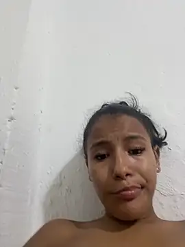 Snapshot of HadeSmit chatting on October 11, 5:17 am HadeSmit online show from October 11, 5:17 am