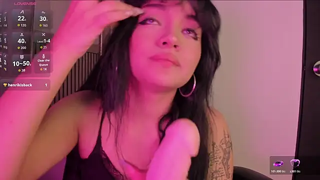 Snapshot of Darky_Doll chatting on February 6, 10:24 pm Darky Doll online show from February 6, 10:24 pm