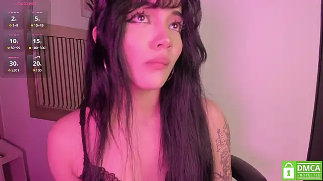 Snapshot of Darky_Doll chatting on February 18, 10:50 pm Darky Doll online show from February 18, 10:50 pm