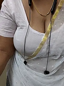 tami lavanya online show from July 26, 11:17 am