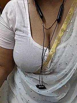 tami lavanya online show from August 2, 4:22 am