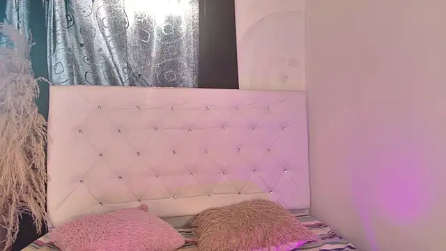 tatixxxvega online show from March 14, 12:54 pm