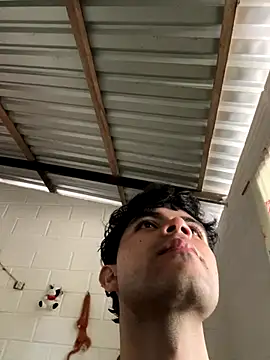 Axel-Mejia online show from December 18, 7:09 pm