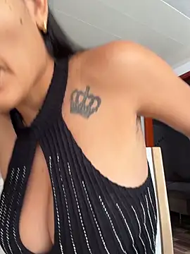 Snapshot of AnaaFaith_ chatting on February 4, 7:31 pm AnaaFaith online show from February 4, 7:31 pm