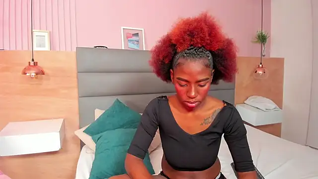  emma willliams  online show from December 22, 4:31 am