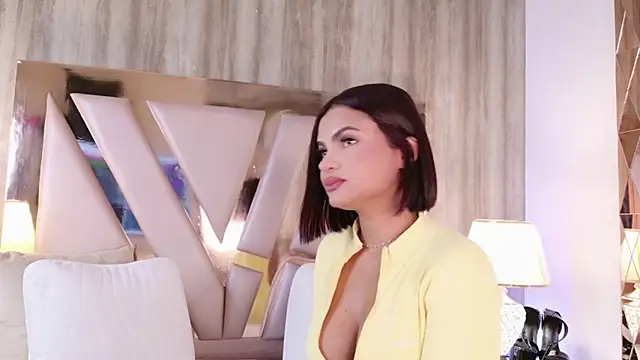 IrinaVelvet online show from September 30, 4:45 pm