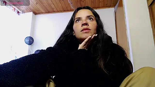 Skylar Serenity online show from October 30, 7:47 pm