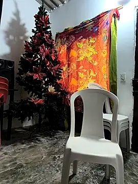 giannis090 online show from December 17, 9:10 pm