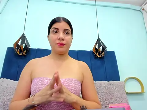 Snapshot of sweet_klem_19 chatting on January 15, 12:59 am sweet klem 19 online show from January 15, 12:59 am