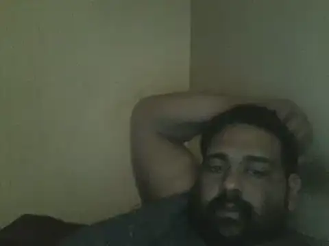 Snapshot of elpoop7305 chatting on March 6, 10:56 am elpoop7305 online show from March 6, 10:56 am