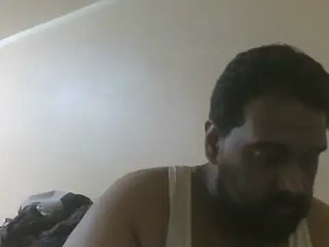 elpoop7305 online show from May 1, 9:19 pm