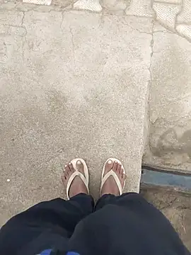 INTERNATIONAL0001 online show from December 15, 3:22 am