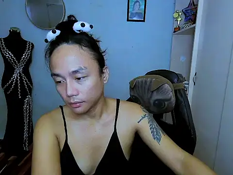 YourNikkieXxx online show from December 20, 10:17 pm