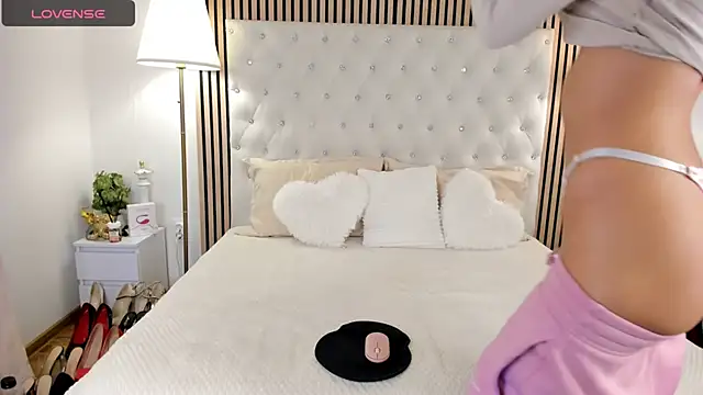 AlexiaLush online show from October 16, 5:52 am