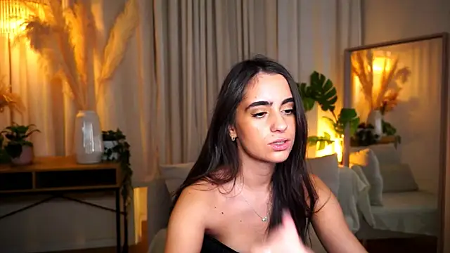 miilky wayy online show from October 31, 4:08 pm