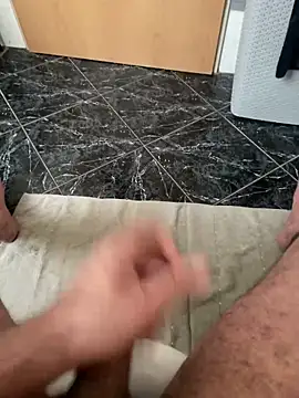 geilheit12 online show from December 3, 11:52 am