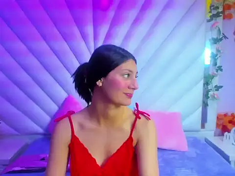  Luna Bennett online show from November 14, 11:53 am