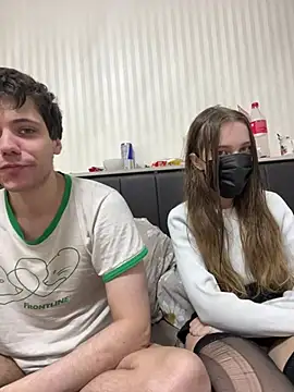 lovburger online show from May 31, 9:49 pm
