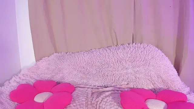 ameliiaa smith online show from February 4, 11:53 pm