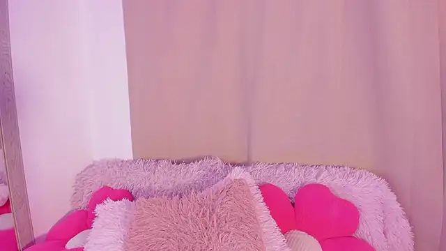 ameliiaa smith online show from February 27, 9:04 pm