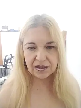 MarielaFerrer online show from December 15, 6:45 pm