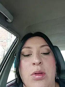 megan fox5 online show from November 27, 3:03 pm