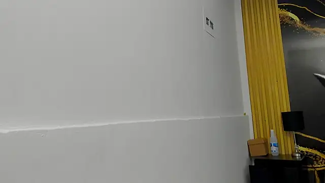 VioletRose as online show from February 5, 7:18 pm