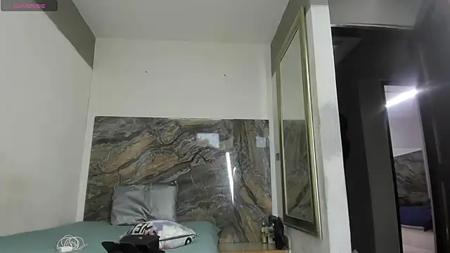 Kristel 05 online show from December 1, 11:37 am