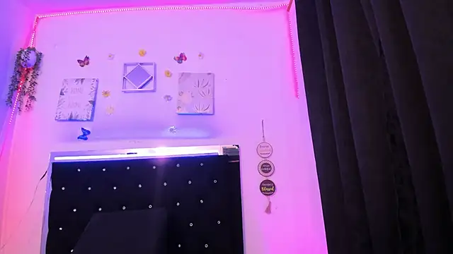 AkariRosetti online show from October 22, 8:19 pm