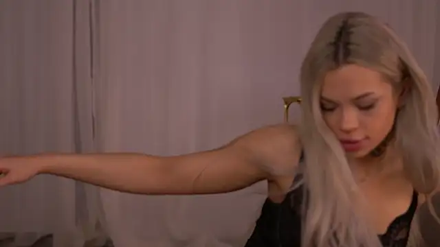 NickyBenz online show from October 2, 5:53 pm