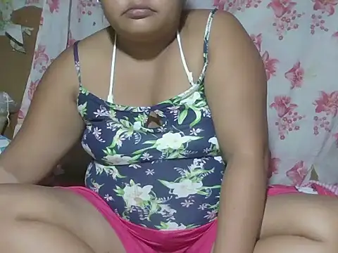 hot mom13 online show from September 9, 12:37 pm