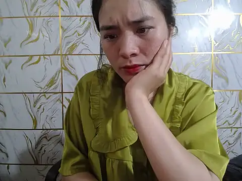 Lyzizi lovely09 online show from May 20, 12:28 am