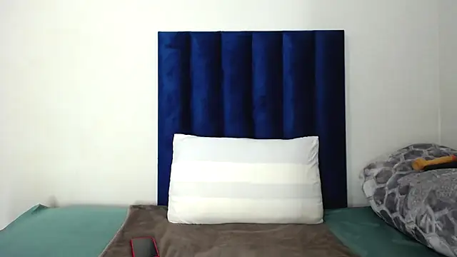 Pinkdollyg online show from October 1, 6:36 pm