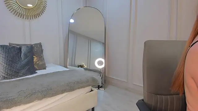 CharlotteBrownn  online show from October 4, 1:36 am