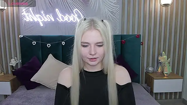 RuthBryant online show from September 12, 8:36 am