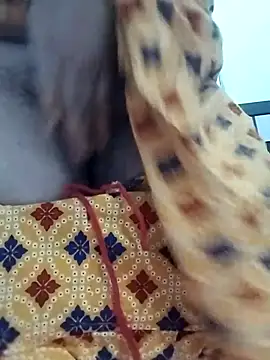 Snapshot of rani8008 chatting on March 16, 11:25 am rani8008 online show from March 16, 11:25 am