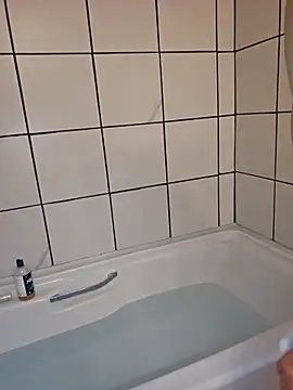 Sugarloveless online show from April 15, 1:12 am