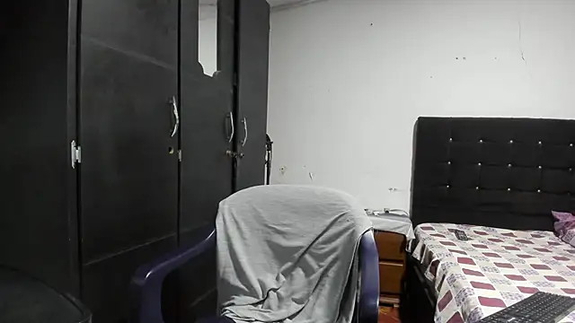 Ryan xc1 online show from January 14, 3:01 am