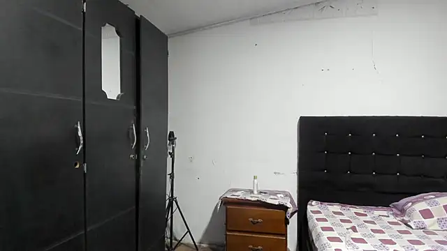 Ryan xc1 online show from March 8, 2:04 am