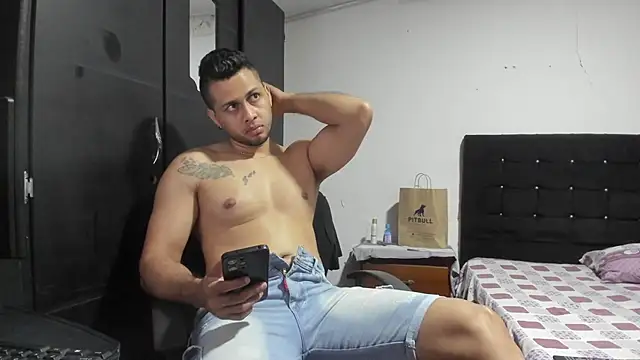 Ryan xc1 online show from April 11, 3:11 am