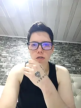 SpencerMontgomery online show from October 6, 1:58 am