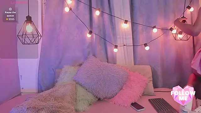 Matias skinny online show from December 2, 4:18 am