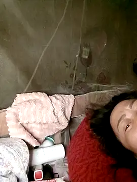 CoMay003 online show from April 5, 9:01 pm