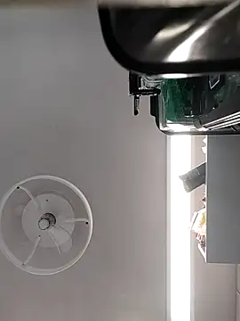 hansvonerotic1 online show from September 15, 9:53 am