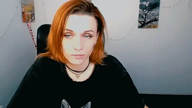 PeppyMia online show from April 13, 6:30 am